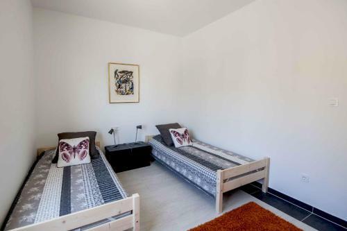 Apartment Alice With Private Pool Near Dubrovnik