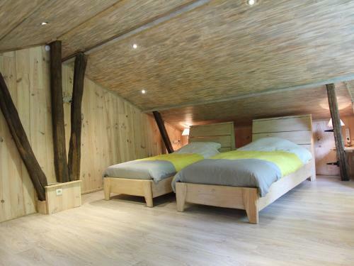 Cozy Villa In Marche-en-famenne With Private Pool