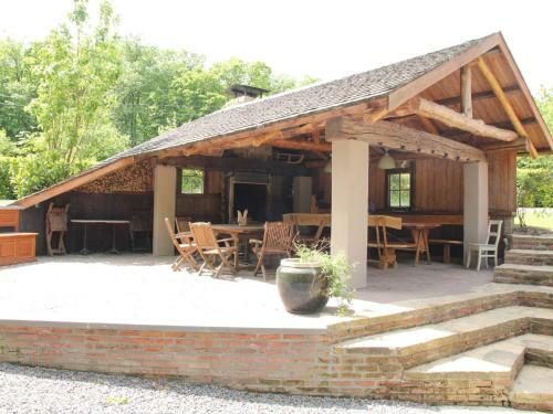 Cozy Villa In Marche-en-famenne With Private Pool