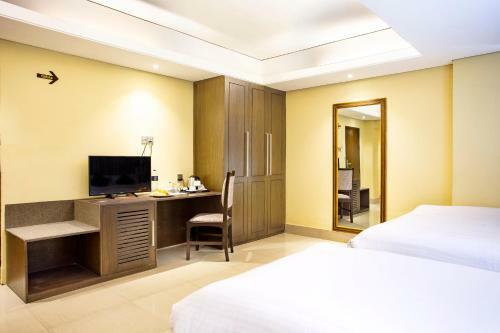 Hotel The Capital Ltd.