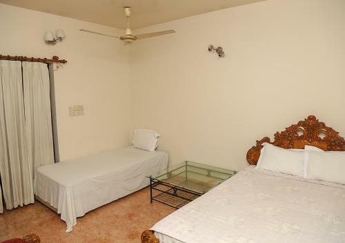 Hostal Maya Service Apt Guest House