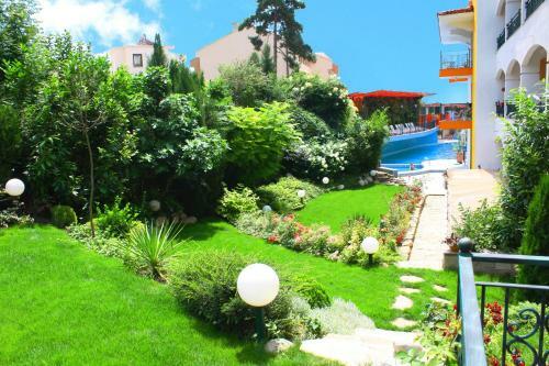 Kiparisite Hotel