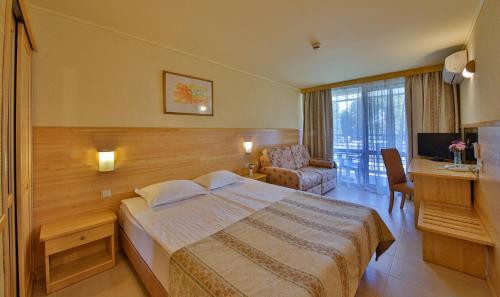 Flamingo Hotel 4*