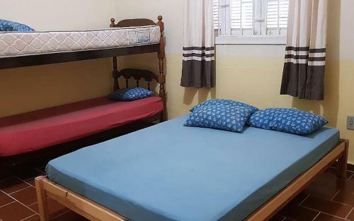 Casa Confort�vel No Centro de Caraguatatuba