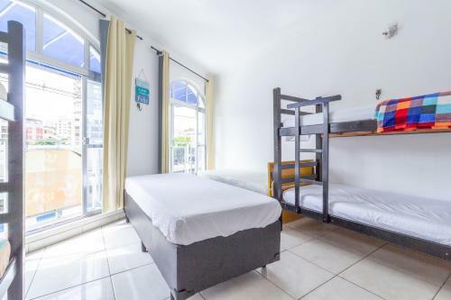 Le Monde Hostel