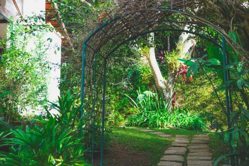 Hostal Pousada Jardim Secreto