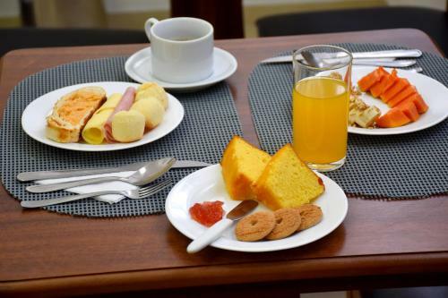 Hostal Pousada Tokyo Plaza