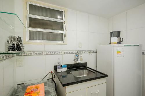 Apartamento Artes de Copa - Conforto, Aconchego E Praia!