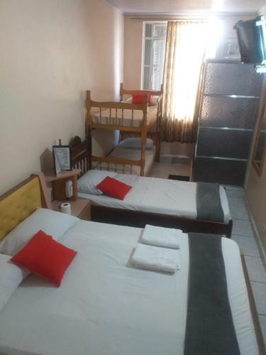 Macedo's Hotel