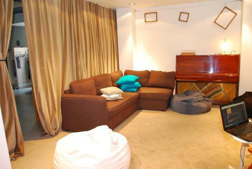 Royal Hostel