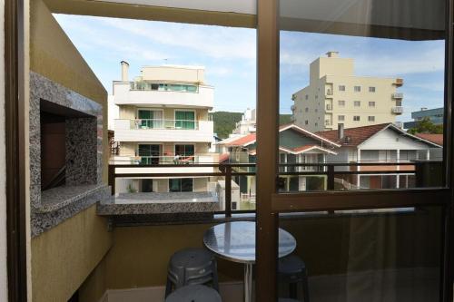 Apartamento L050 - Edif�cio Shangril� 102