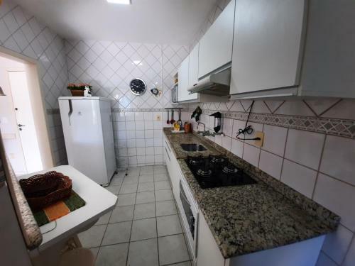 Apartamento Cod 174 Edif�cio S�o Francisco Bombas