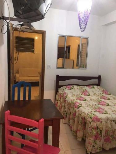 Hostal Long Island Apart-hotel