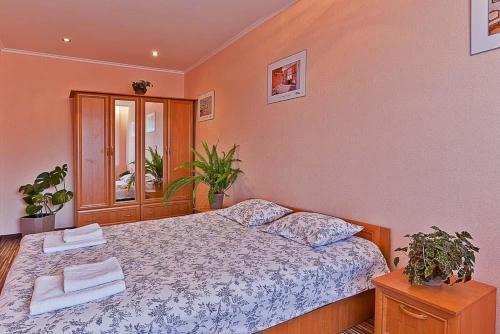Apartament On Nezavisimosti 44, 46