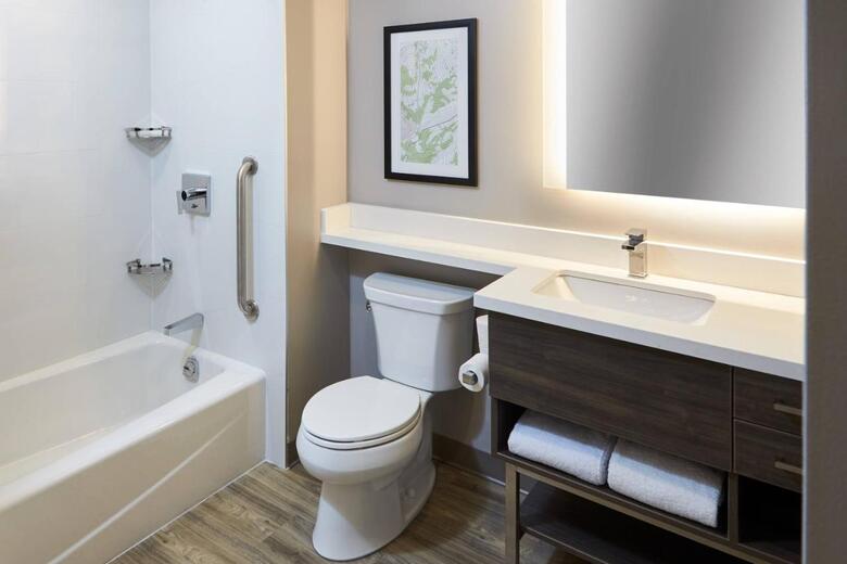 Hotel Towneplace Suites By Marriott Hamilton