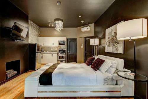 Drummond Golden District Studio