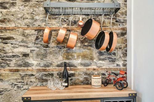 200 Year Old Heritage Home, Original Exposed Stone!