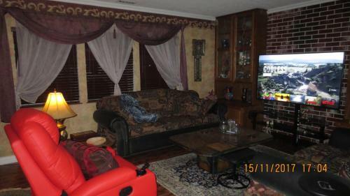 Bedroom Suites At Spanish Style House