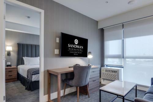 Sandman Signature Saskatoon South Hotel