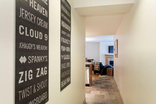 Spacious Ski In Ski Out Condo By Harmony Whistler