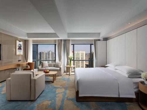 Hotel Ramada Encore By Wyndham Kunming West