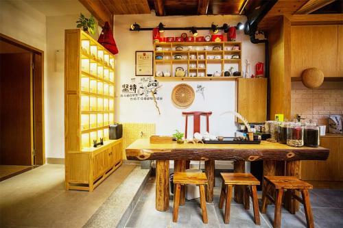Hostal Yunshuiyao Guyao Guesthouse