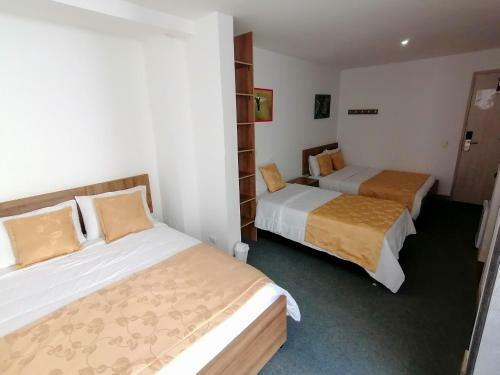 Hotel Hevilat Para�so de Oriente
