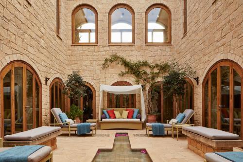 Villa In Kouklia Sleeps 4 Includes Swimming Pool And Air Con 7