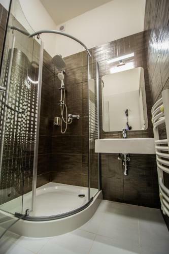 3bdr City Center Ruterra Apartment