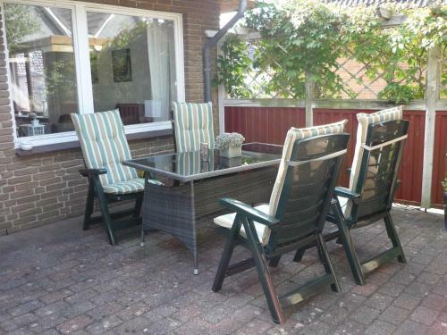 Apartamento Lorenzen_ Juergen _ Haus Ille