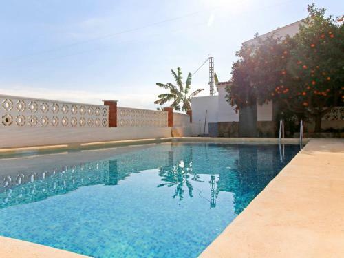 Holiday Home Bellota - Mra236