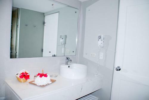 Hotel Casa Marina Reef