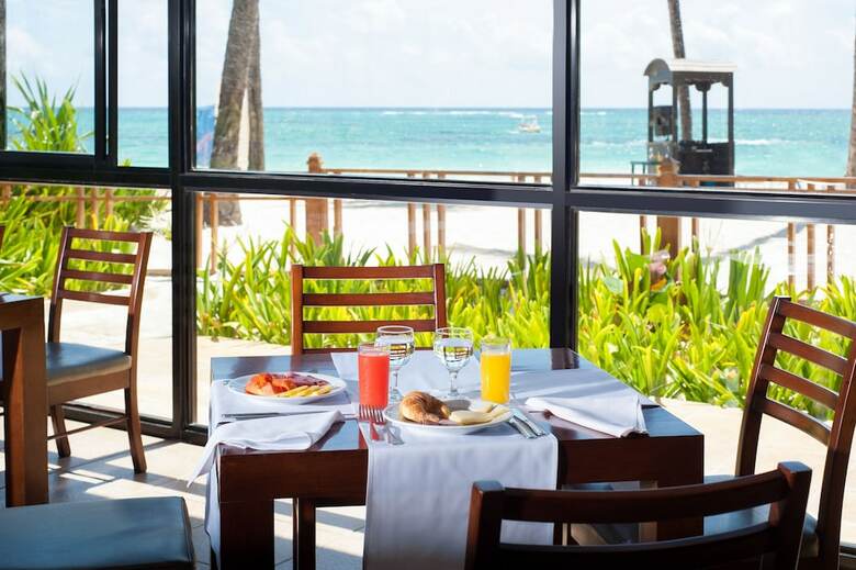 Hotel Grand Bvaro Princess All Suites Resort, Spa & Casino