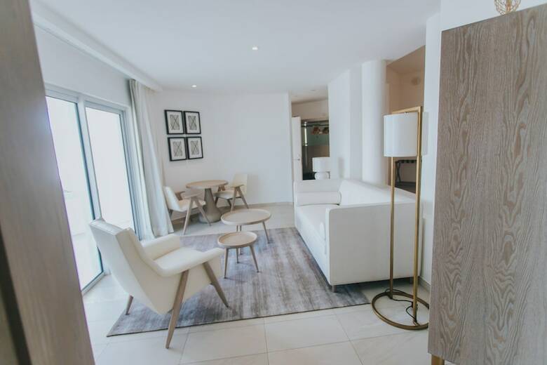 Hotel Grand Bvaro Princess All Suites Resort, Spa & Casino