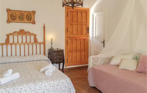 Three-bedroom Holiday Home In Chiclana De La Fronter