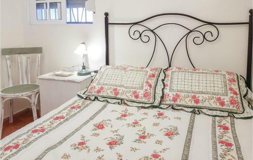 Three-bedroom Holiday Home In Chiclana De La Fronter
