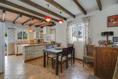 Chalet Con Piscina Privada