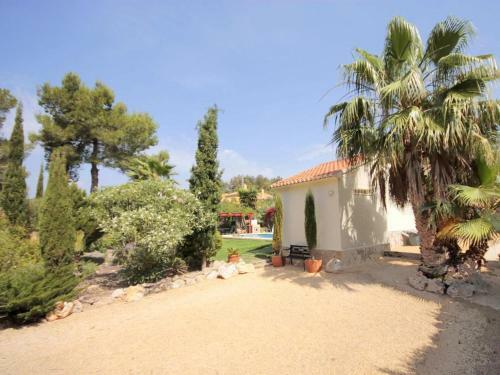 Villa In Javea Sleeps 4 With Pool And Wifi