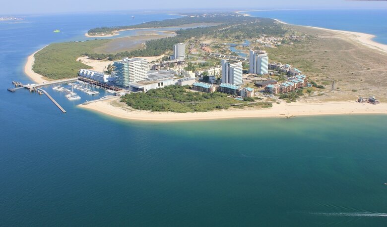 Hotel Aqualuz Troia Rio By The Editory