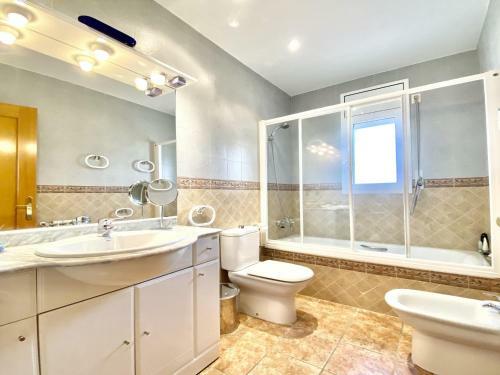 Villa Maria Close To Beach With Sea Views & Private Swimming Pool Ideal For Families