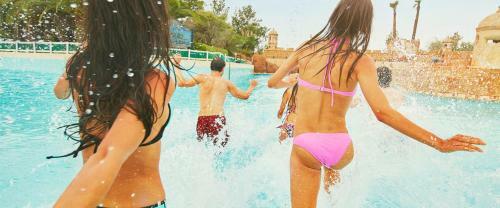 Villa Esmerelda 4 Bedroom With Air Conditioning And Private Swimming Pool Ideal For Families