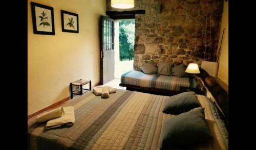Les Planes D'hostoles Villa Sleeps 19 With Pool
