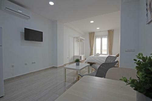 Apartamento Esparteros 6, Estudios