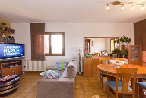 Macanet de La Selva Villa Sleeps 7 Pool Air Con