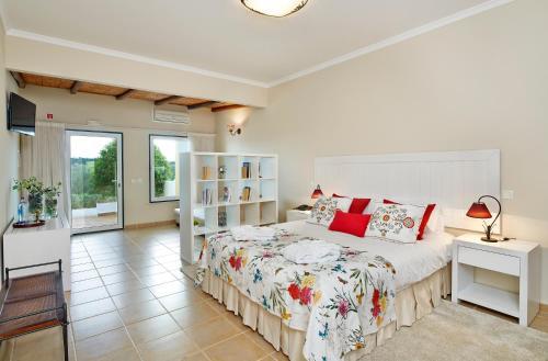 Hotel Rural Quinta Do Marco - Nature & Dining