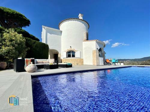 Villa Saramel
