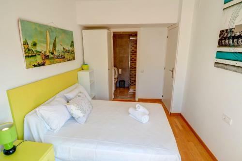 Central Island Penthouse By Hello Apartments Sitges