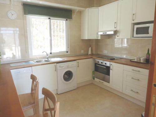 Villa Al-andalus Spainsunrentals 1051