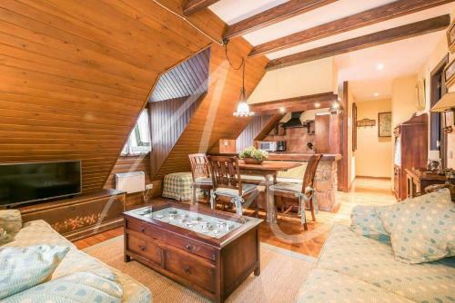 Apartamento Sarrah�ra By Seamount Rentals