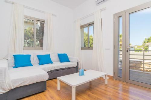 Bahamas 2